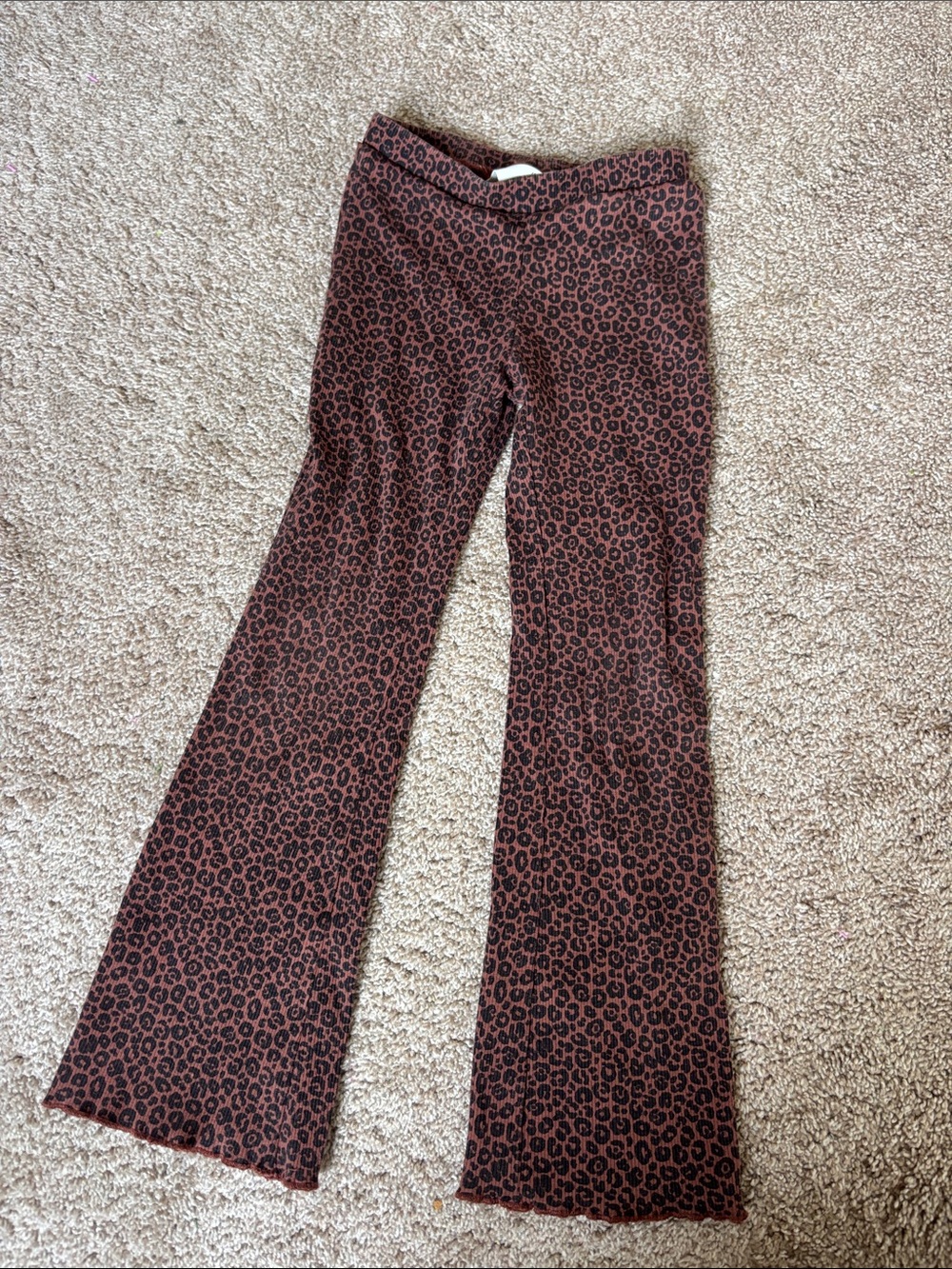 H&M girls ribbed leopard print pants
